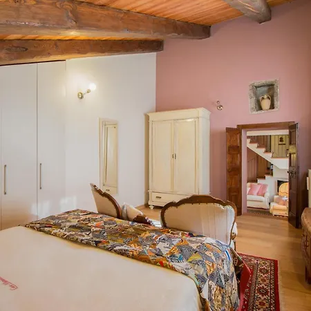 Appartamento Monte Sleeps 4 Pool Wifi T248385 Massino Visconti