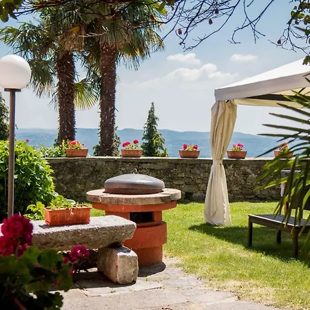 Appartamento Monte Sleeps 4 Pool Wifi T248385