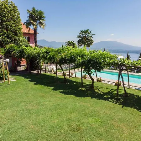 Appartamento Monte Sleeps 4 Pool Wifi T248385 Massino Visconti